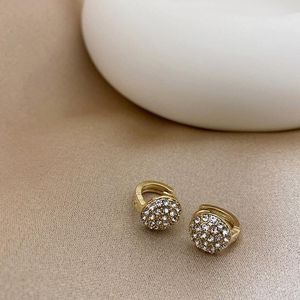 Hoopörhängen Huggie Bling Minimalist Rhinestone Ball Small Hoops Clear Crystal Disco Beaded Charm för Women Partyhoop