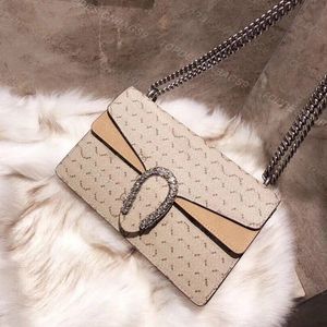 Klassisk designerväska Luxury Chain Shoulder Bags Fashion Plaid Letter Wallet Vintage Ladies Real Leather Luxurys Handväska