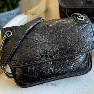 stylisheendibags Shoulder Bags 2022 designer bag Explosive oil wax tire cowhide burst crack single shoulder messenger chain b