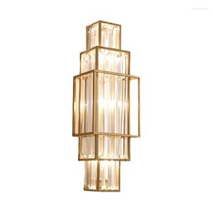 Lampy ścienne nowoczesne minimalistyczne luksusowe szklane lampa kryształowa salon dekoracja sypialnia geometryczne badanie oświetlenia wewnętrznego LED LED