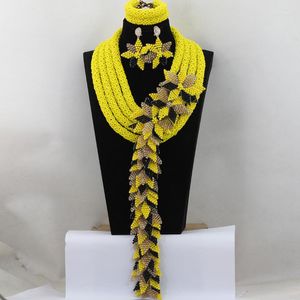 Collana Orecchini Set Giallo limone Donne nigeriane Festa in bigiotteria africana 4 file Perline di cristallo da sposa Grande fiore da sposa ALJ895