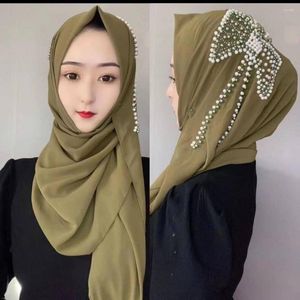 スカーフ到着新鮮な真珠のシフォンロングスカーフヒジャーブショールズイスラム教徒ファッションヘッドスカーフターバン卸売