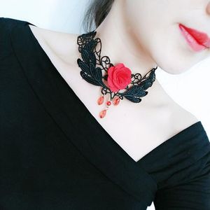 Choker Gothic Rose Halskette Hohle Spitze Halsketten Halskette Vintage Blume Flügel Modeschmuck Großhandel