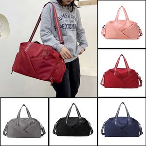 Spor Çantaları Seyahat Çantası Bagaj Çanta Kadın Omuz Çantası Büyük Kapasite Marka Marka Su Geçirmez Oxford Bez Spor Salonu Çanta Bayanlar Crossbody Bag G230506