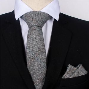 蝶ネクタイ10pcs/lot Solidself men 6cm Skinny Tie Wool Necktie Hancchief Set Mens Wedding Pocket Square B171