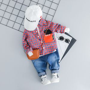 Kläder sätter baby pojkar våren småbarn spädbarnskläder outfit barn barn dinosaurie rutig skjorta jeans casual sportkläder 230505