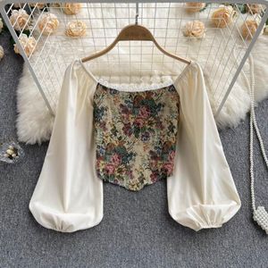 Kvinnors blusar blommor tryck vintage långärmad skjortor koreanska mode söta beskurna topp femme blusa kvinnor lapptäcke spets harajuku 2023