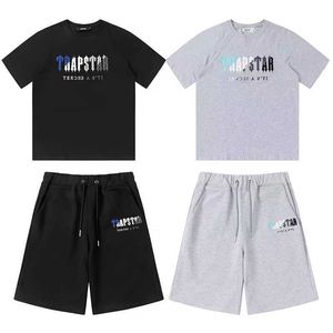 Designer-Kleidung, Mode, Trainingsanzug, T-Shirt, Trapstar-Buchstabe, farblich passend, Handtuch, Stickerei, Trend, lässiges Set, kurzärmlige Shorts für Männer und Frauen im Sommer