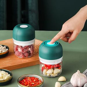 Mulini per alimenti per bambini Dispositivo per aglio a rete portatile per uso domestico senza fili per aglio Mini tritacarne Robot da cucina complementare per bambini 230506