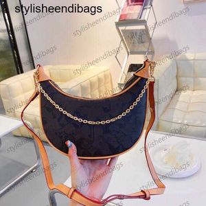 Leather 2023 men women's Chest bag Shoulder Bags Totes handbag Cross Body Cosmetic Bag cell phone pocket Wallets Coin Purses Subaxillary package