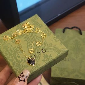 Designer halsband guldhalsband g smycken mode halsband gåva