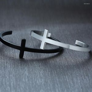 Bangle högkvalitativt rostfritt stål Korsöppning Justerbar armband för män Kvinnor Klassiska religiösa trendsmycken grossist