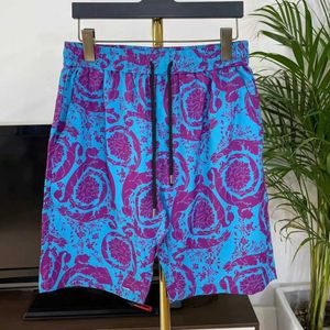 Mens Silk Shorts Fashion Beach Pants Med 3D Printed Casual Straight Pants Men Women Designer Shorts Hawaii Fem poäng Kort byxor