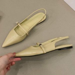 أحذية Sandals Flats 2023 مدببة إصبع قدم النساء العلامة التجارية Slides Designer Sexy Slippers Party Dress Ladies Zapatillas Summer
