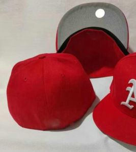 Pronto Stock Wholesale de alta qualidade Oakland Sport Team equipado Cap LA como aba plana em chapéus de campo Tamanho completo do design fechado 7- Tamanho 8 Baseball equipado Gorra Casquette