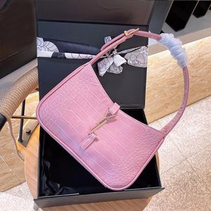 Fashion designer Ladies Party Wedding Dinner Underarm Bag Large Capacity Leather Texture Clutch Storage Wallet High Quality The single shoulder bag