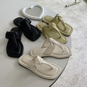 Slipare 2023 Flip Flop Summer Beach Slides Ladies Outdoor Elegant Tallmmode Flats Slip Högkvalitativ Bekväma kvinnor Sandaler 230506