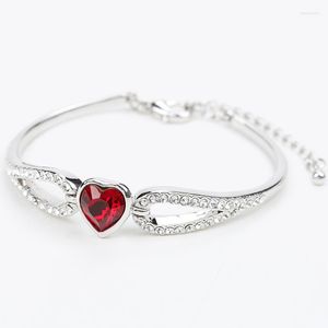 Bangle BN-00028 Red Heart Crystal Cuff Armets Silver Plated Braclet for Women Armband Fashion-Jewelry Graduation 2023 Gåvor
