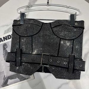 Sukienka 24ss Prepomp Slewale bez rękawów bez ramiączki Diamenty Rhinestone Wyściełane zbiornik na klatkę piersiową kamizelka Krótka BodyCon Pasek Dwuczęściowy zestaw GH708 J230506