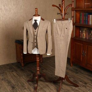 Мужские костюмы 2023 Brown Classic Plaid Tweed Men Men Bloys Slim Fit Groom Wedding Tuxedo Мужской официальный бизнес только для брюк