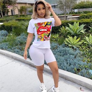 Calça de duas peças feminina 2023 mulheres lábios coloridos impressos 2pcs ioga ginástica curta manga camiseta tops de mototeto de mototeto de moto