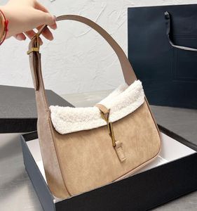 Tasarımcı Çantalar Çanta Tote Çanta Kadınlar Çapraz Vücut Gün batımı Baggs Siyah Calfskin Klasik Diagonal Stripes Kapitone Zincirler Orta Loulou Bulut Zarf Bag 00015