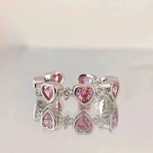 Anéis de casamento 2023 Luxo Romance Sweet Romance Pink Cristal Heart Open Ajuste Ajustável para mulheres Vintage Jóias fofas Acessórios Y2K