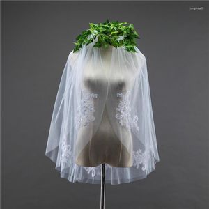 Bridal Veils NUZK Rhinestones Lace Edge Short Wedding Veil With Comb 2 Layers Tulle For Dress Hair Accessories