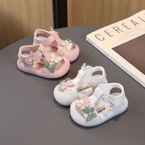 Sandali Sandali per ragazze Sandali floreali per bambini Ragazze New Baby Princess Sandali con fondo morbido Scarpe estive per bambini con punta chiusa