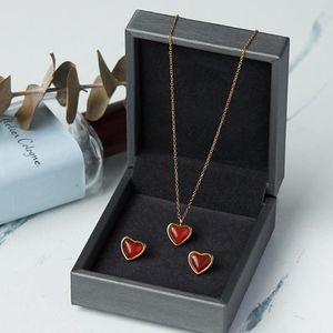 Pendant Necklaces Steel Women Heart Shape Jewelry Portable Electroplated Unfading Romantic Smooth Jewellery Birthday Gift Red Type