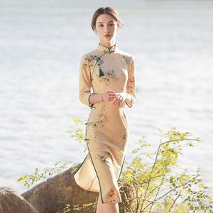 Abbigliamento etnico Cheongsam in stile cinese Abito moderno Retro sera Maniche lunghe di fascia alta Eleganti donne floreali Migliorano il Qipao