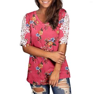 Kvinnors T-skjortor 2023 Summer Shirt Women spets ärm ihålig ut t-shirt casual blommig tryck mode v-ringad damer lös pullover toppar blusa