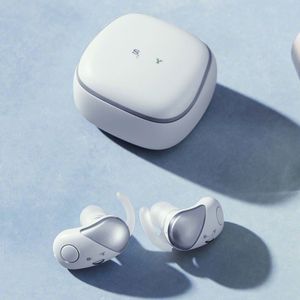 WF-SP700N True Wireless Bluetooth наушники с брызговицами, защищенные от шумоподавливания