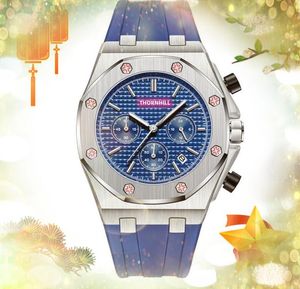 Orologi da uomo di design a quattro stili 42mm Casual Gentleman Business Fashion Premium Orologio cinturino in caucciù in acciaio inossidabile analogico al quarzo Orologio da polso casual Bracciale regali