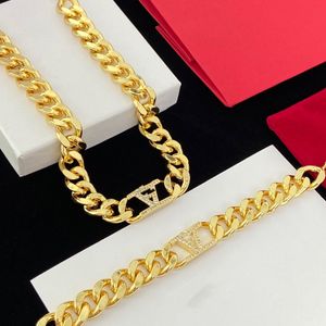 Design Designer Design Fashion Cocklace Love Jewelry Letter Pendant Y Women's Gold Chain Collana per matrimoni