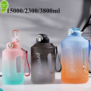 1500/2300/3800 ml Frosted Sports Water Bottle Gallon Flask met schaal Straw Motivational Kettle Home Outdoor Gym Fitness Supplies