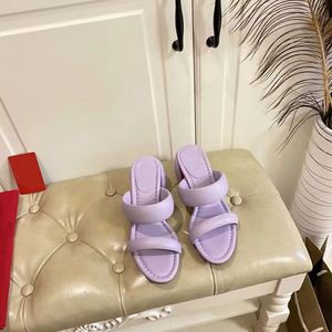 New Style Thick Heel Slippers with Round Toe Design Fahsion Kit Heels Shoes Summer Beach High Heel 5.5cm Shoes 35-42