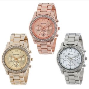 Женские часы Женевские европейские и американские леди роскошные простые бриллианты Quartz Watch Steel Steel Lage Dial Creative Fashion 230506