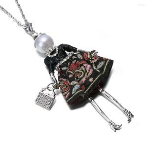 Pendant Necklaces Black Alloy Doll Necklace Women Red Hat Flower Stripe Skirt Statement Long Chain Charm Jewelry Party Gift Bijoux Femme