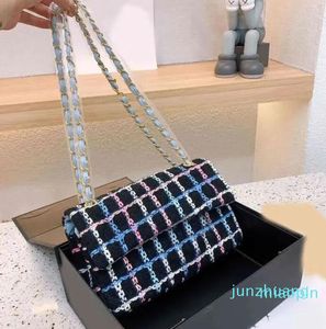 Designer-Woolen Designer Bag Chain Armpit Handväskor Kvinnokedja Underarm Bag Grid Pattern Crossbody Bags Chain Purse 994