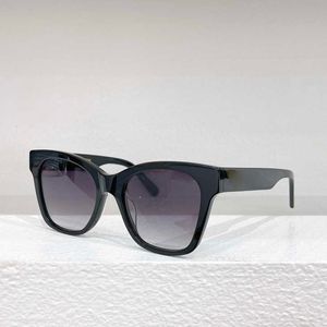 Projektant marki Locs Okulary przeciwsłoneczne rzeczywistość okulary Matsuda Eyewear Rayben Sun Glass Women Men Unisex Beach Luxury Golden 18x24 Frame Classic