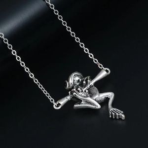 Chains Cute Frog Earrings 2023 Trend Funny Animal For Women Girls Stud Earring Statement Ear Piercing Jewelry Gift 1pc