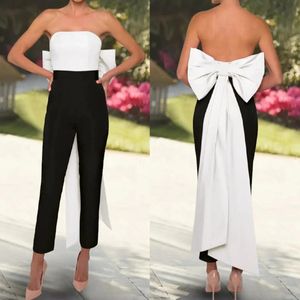 Simple Jumpsuits Prom Dresses With Detachable Bow Strapless Sleeveless Special Occasion Party Gowns Black And White Elegant Pants Suits Evening Wear