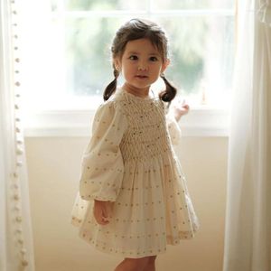 Flickaklänningar Autumn Spanish Princess klänning Handgjorda Smocking Brodery Print Baby Birthday Baptism Party Girls Eid Dress A2181