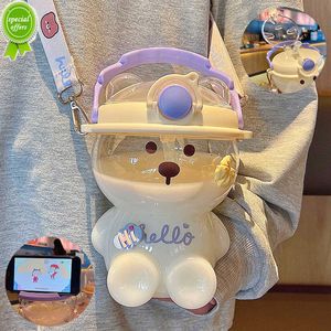 Ny 1L Bear Water Bottle For Girls Söt kopp med halmfria fraktartiklar Travelmugg Kawaii Kids Tumbler Sport 1 liter Drink Kettle