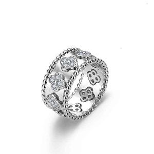 Anelli di design ad anello di van 18k 4/quattro anelli foglie in stile Full Diamond Classic Kaleidoscopy Ring per donne Regalo di matrimonio