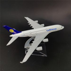 Aircraft Modle Scale 1 400 Metal Aviation Replica Linia lotnicza samolot Boeing Airbus Aircraft Model Diecast Airplane Miniaturowe zabawki dla chłopców 230508