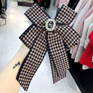 Neck Ties Women's Houndstooth Diamond Brooch Oversized Flower Bow Tie Shirt Pin Women