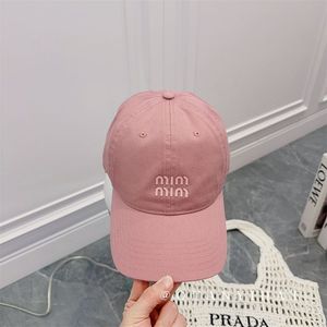 New miu letter baseball cap spring and summer ladies show face little men's hat Korean cap tide.