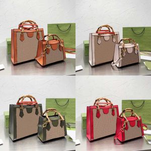 Вышивающие сумки для женщин -дизайнерские сумки бамбуковая ручка кожа роскошные сумочки поперечно женский писем с печатью 220325/230301